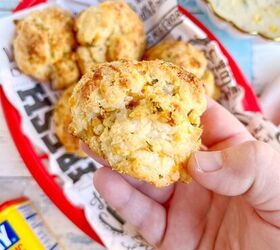cheddar bay biscuits