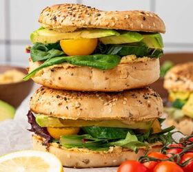 Hummus Bagel Recipe (Veggie Bagel Sandwich)