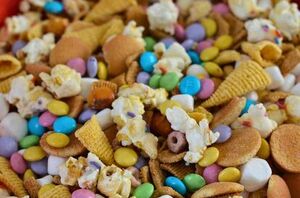 This colorful Easter snack mix is super fun to nibble on