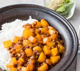 This Japanese-style daikon curry with lentils is a delicious, hearty meal!