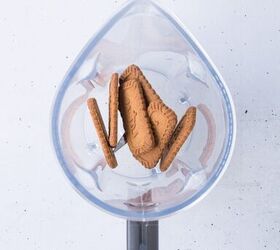carrot cake biscoff energy balls