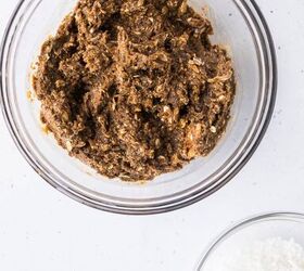 carrot cake biscoff energy balls