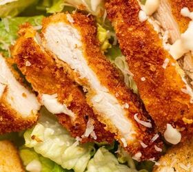 crispy chicken caesar salad, Close up shot of crispy chicken interior of the caesar chicken salad recipe
