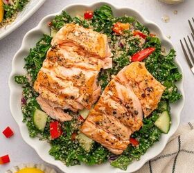 salmon kale quinoa salad, Salmon Kale Quinoa Salad is served in a white bowl