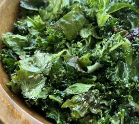 Cripsy Kale Salad