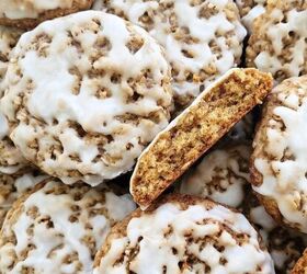 These iced oatmeal cookies taste even better than they look (it's possible!)