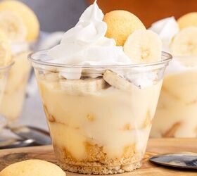 caramel cheesecake bars, A banana pudding cup