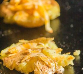 Smashed Potatoes With Cheese