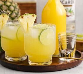 pineapple rum cocktail, Pineapple Rum Cocktail on a Tray