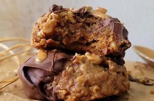 These wholesome and chewy banana almond butter cookies are to die for