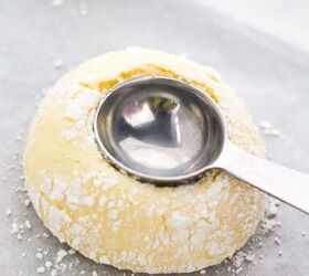 5 ingredient lemon white chocolate cookies with cake mix, Lemon white chocolate cookies cooking step 9