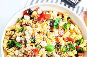 This quick & easy Italian pasta salad is literally the perfect side dish