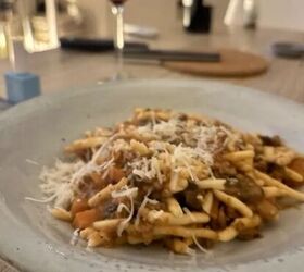 5-ingredient Bolognese Sauce