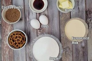 This crunchy dessert is the perfect mix of sweet and salty!