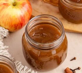 slow cooker apple butter, Slow Cooker Apple Butter in Jars with Apples