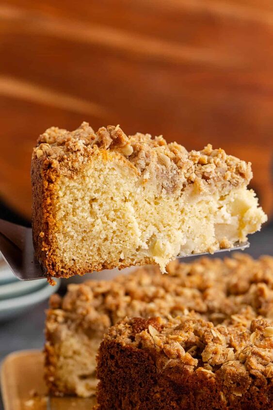 apple coffee cake recipe, Apple Coffee Cake slice being taken out of cake