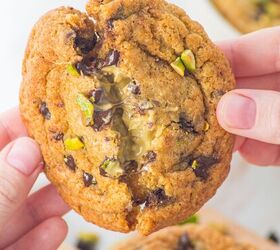 Chocolate Chip Pistachio Cookies