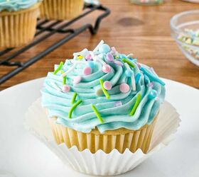 The Best Moist and Simple Gluten-Free Cupcakes