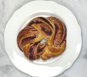 blackberry babka wreath for two