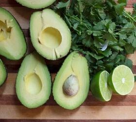 avocado tomatillo salsa, Avocados cut and ready for the blender