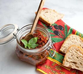provencal tomatade, A jar of Provencal Tomatade garnished with basil and accompanied with fresh bread
