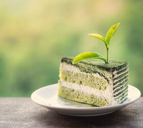 Best green food coloring & natural dye alternatives for festive bakes