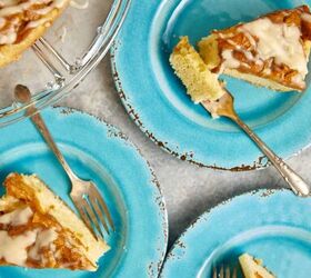 easy peach cobbler pound cake with brown butter glaze, Close up slices of peach cobbler pound cake on blue plates