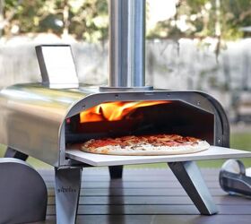 Ooni pizza oven vs. Cuisinart outdoor oven: Which one is better for backyard pizza?