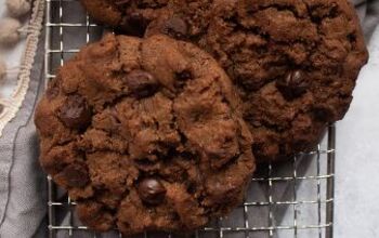 New York Style Double Chocolate Chip Cookies