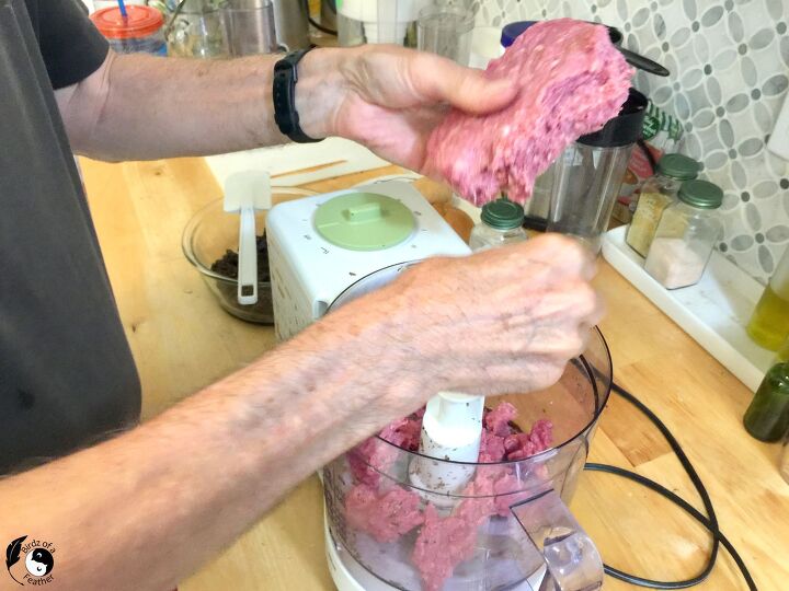 the secret ingredient that makes a better burger