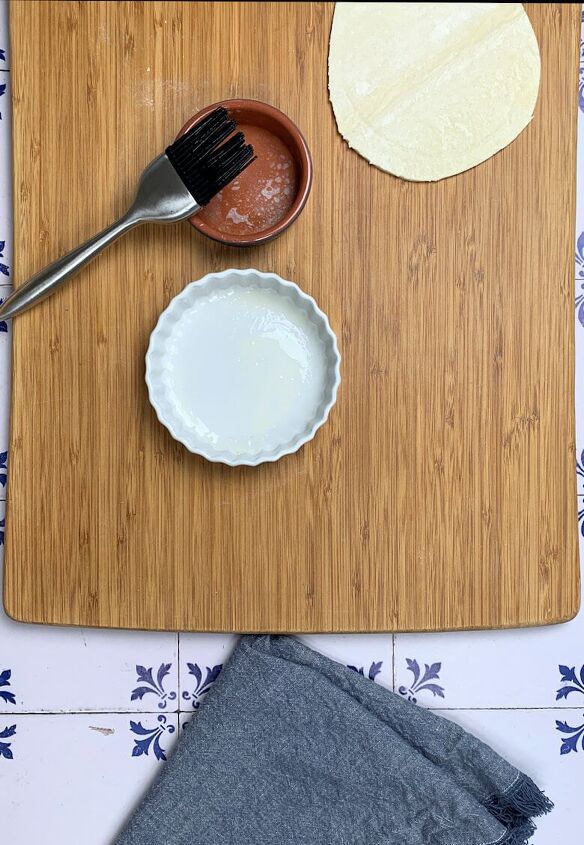 apple rose tart for two, Butter tart dish and cutting pastry dough to size