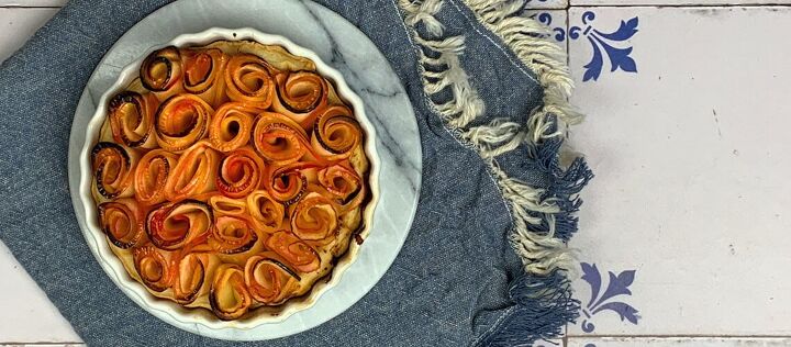 apple rose tart for two