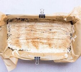 cinnamon rice cake protein bars with dates maple cream cheese frost, Spread the frosting evenly over the base Sprinkle some cinnamon or cinnamon sugar on top