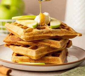 apple cinnamon waffles easy homemade waffle recipe, Stack of cinnamon apple waffles topped with fresh apple slices and maple syrup