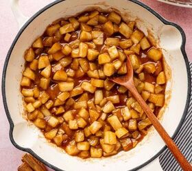 Golden apple slices coated in cinnamon sugar syrup