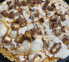 Twix Ice Cream Pie