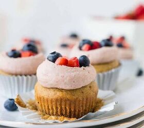 Refined Sugar-Free Strawberry Shortcake Cupcakes With Date Paste & Veg