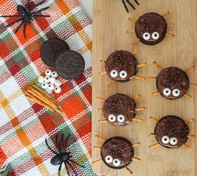 oreo spider cookies recipe for halloween parties, Close up of Oreo spider cookies topped with chocolate sprinkles candy eyes and pretzel legs for Halloween