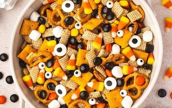 Spooky Halloween Snack Mix (Easy Kid-Friendly Recipe)