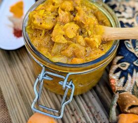 10-Minute Nispero Chutney (Spicy Loquat Recipe)