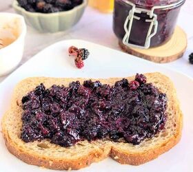 chunky blackberry compote with fresh ginger, Blackberry compote on toast
