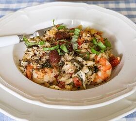This easy one-pan shrimp & orzo dish is delicious