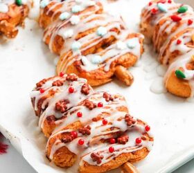 Christmas Tree Cinnamon Rolls: Simple Holiday Treat