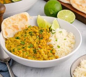 coconut milk curry lentils, Coconut Milk Curry Lentils plated with rice and naan