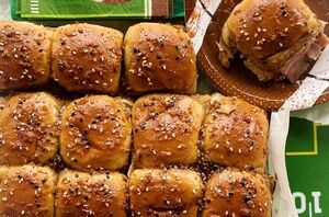 Talk about an EASY and delicious party food (these are awesome!)