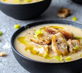 Yes, this is delicious potato leek soup without cream, yet it's so rich & creamy