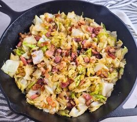 Tender cabbage cooked with smoky bacon and caramelized onions in one pan—what could be better?