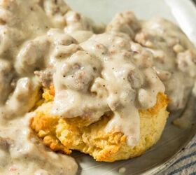 biscuits and gravy recipe biscuits with sausage gravy, Close up image of Biscuits and Sausage Gravy on a plate