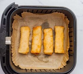 buffalo chicken egg rolls air fryer recipe, Four egg rolls in air fryer