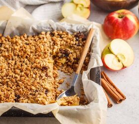 apple cinnamon oatmeal easy oatmeal recipe, Apple Cinnamon Oatmeal in a baking pan